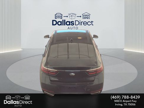 Used 2018 Kia Cadenza Premium w/ Luxury Package image 7