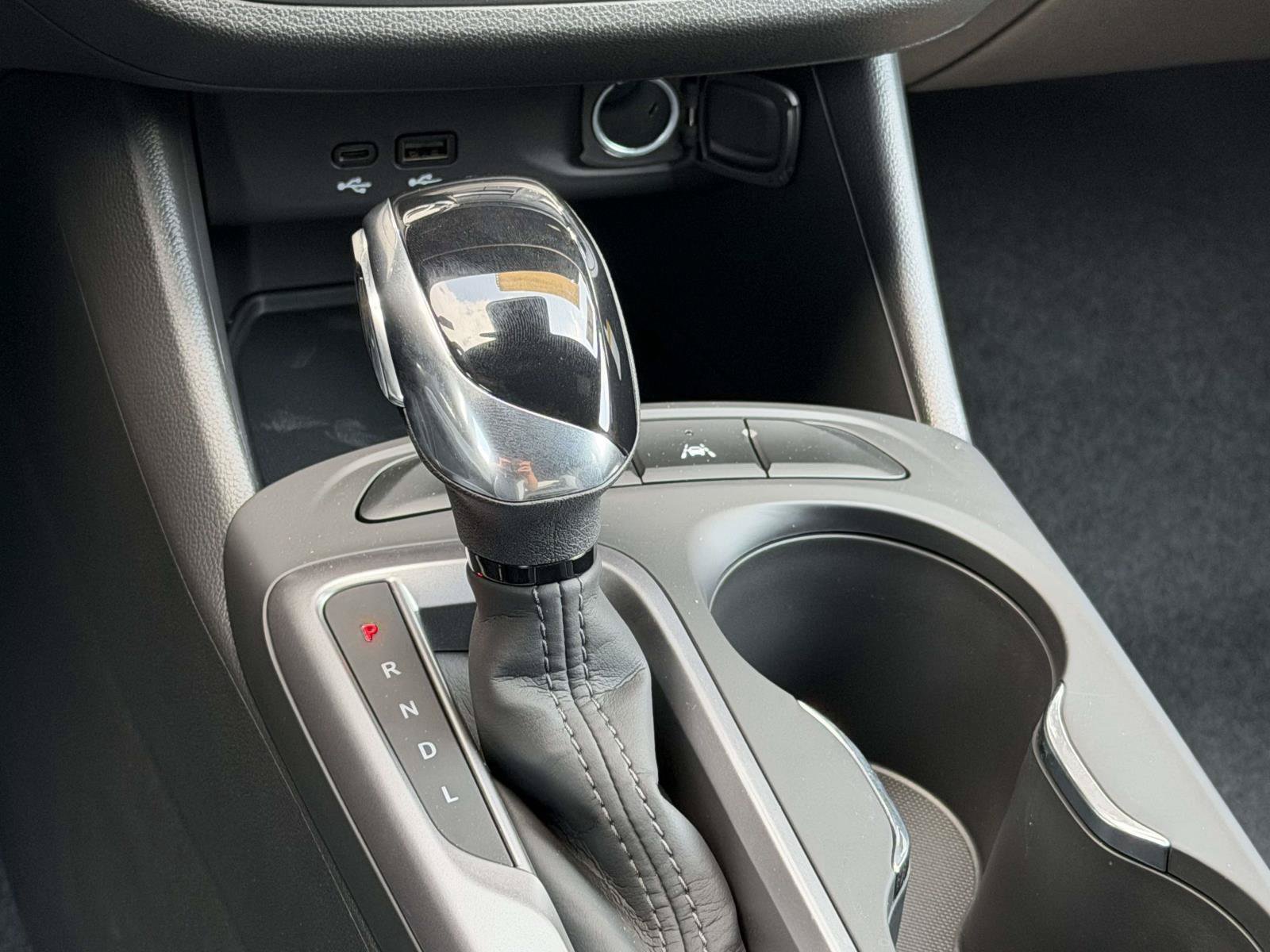 New 2026 Buick Envista Sport Touring w/ Advanced Safety Package FWD image 14