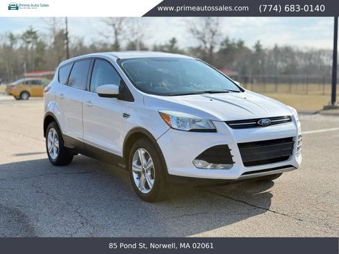 Used 2016 Ford Escape SE AWD/4WD image 1