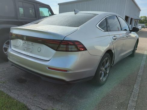 Used 2024 Honda Accord EX image 3