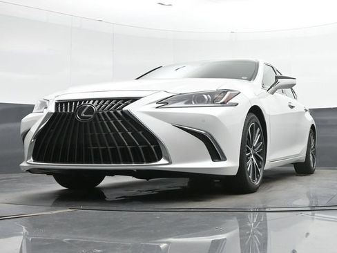 Certified 2023 Lexus ES 350 w/ Premium Package FWD image 9