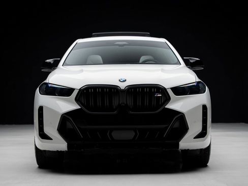 Used 2024 BMW X6 M60i image 7