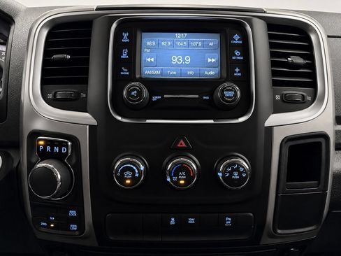Used 2019 RAM 1500 Warlock AWD/4WD image 27