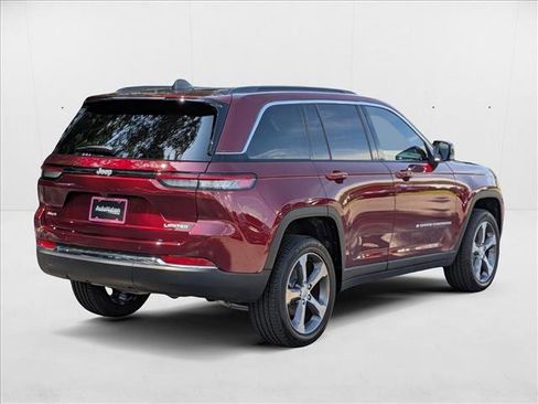 New 2025 Jeep Grand Cherokee Limited image 2