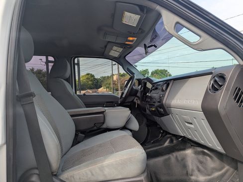Used 2016 Ford F350 XL image 17