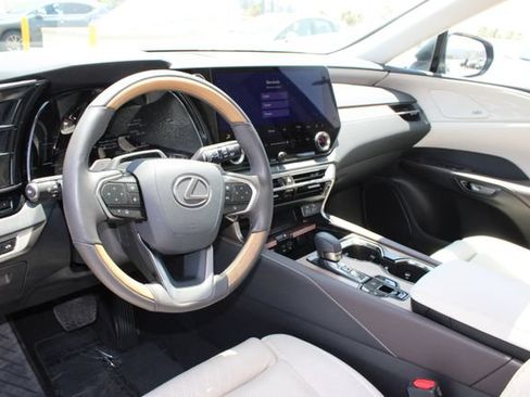Certified 2025 Lexus RX 350 AWD/4WD image 12