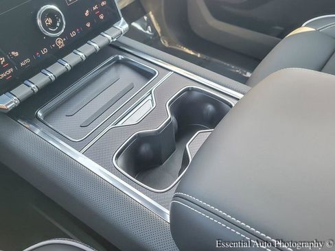 New 2026 GMC Sierra EV Elevation image 17