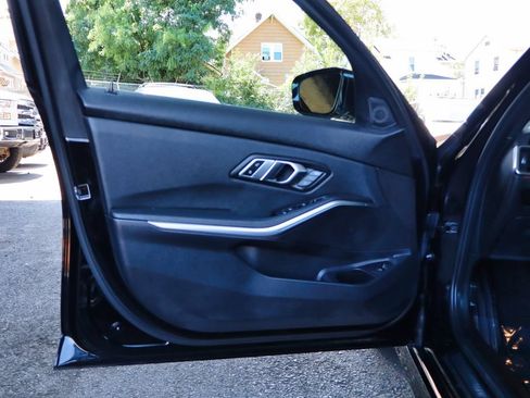 Used 2021 BMW 330i xDrive Sedan w/ Convenience Package AWD/4WD image 51