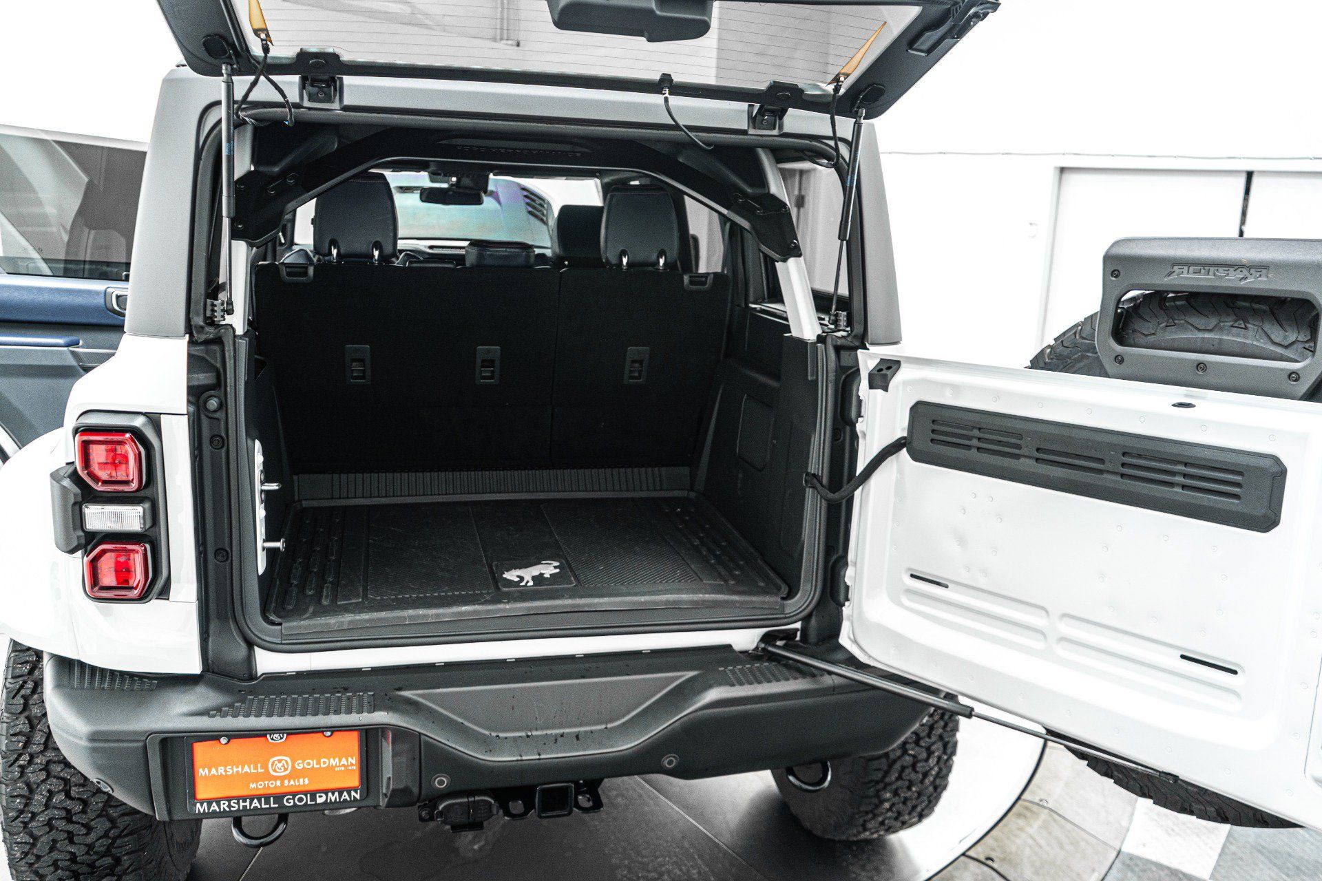 Used 2024 Ford Bronco Raptor AWD/4WD image 19