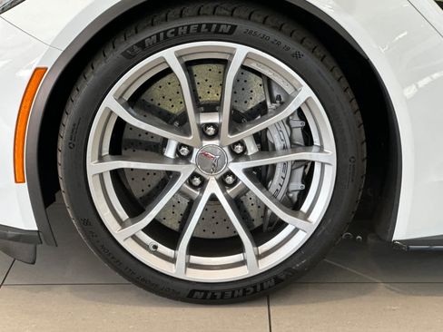 Used 2018 Chevrolet Corvette Grand Sport RWD image 23