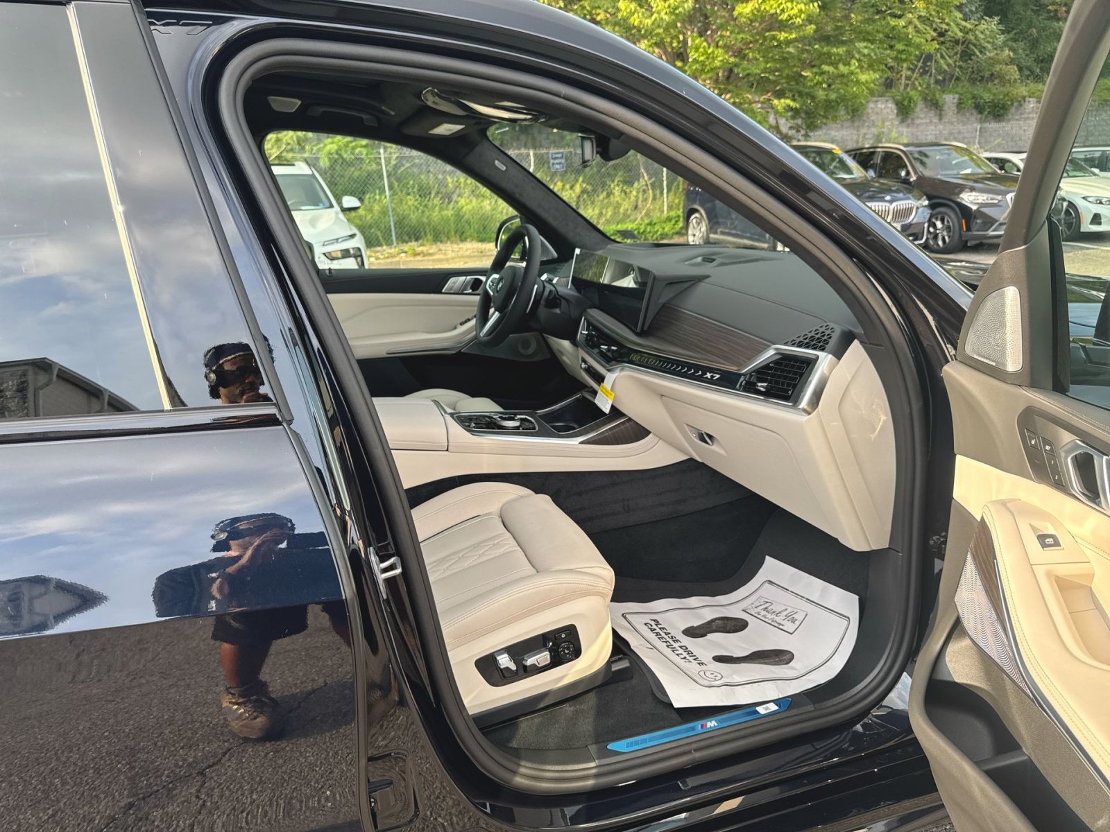 New 2027 BMW X7 xDrive40i w/ Executive Package AWD/4WD image 33