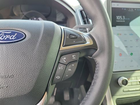 Certified 2024 Ford Edge SEL w/ Convenience Package image 13