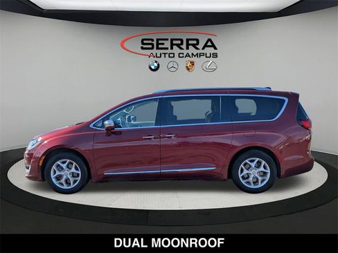 Used 2019 Chrysler Pacifica Limited w/ Advanced Safetytec Group image 16