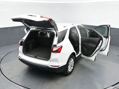 Used 2018 Chevrolet Equinox LT FWD image 48
