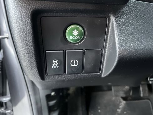 Used 2022 Honda HR-V LX image 19