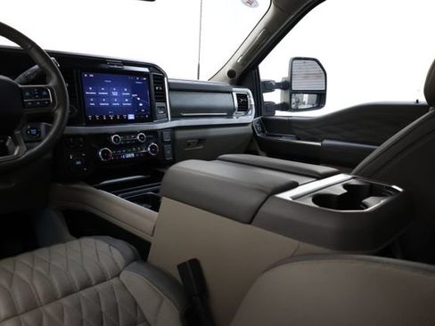 Used 2026 Ford F450 Platinum w/ Platinum Plus Package AWD/4WD image 90
