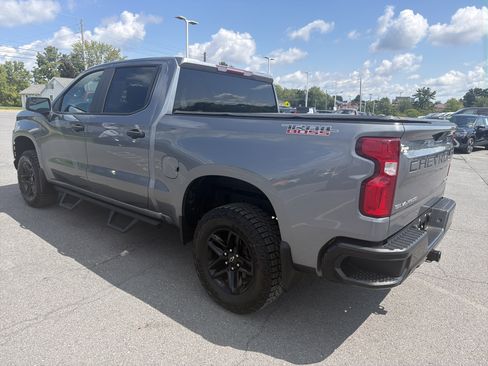Used 2020 Chevrolet Silverado 1500 Custom Trail Boss w/ Custom Convenience Package AWD/4WD image 6