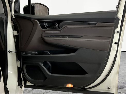 Used 2019 Honda Odyssey Elite image 29