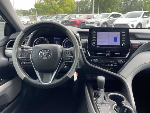 Used 2023 Toyota Camry LE FWD image 12