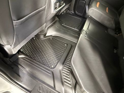 Used 2022 GMC Sierra 1500 AT4 w/ AT4 Premium Package image 34