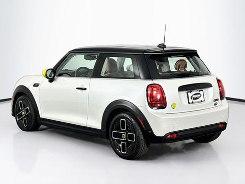 Used 2023 MINI Cooper SE FWD image 13