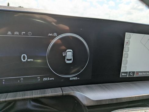Certified 2024 Kia Telluride SX FWD image 32