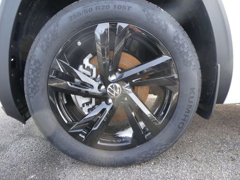 New 2026 Volkswagen Atlas Cross Sport SEL R-Line AWD/4WD image 26