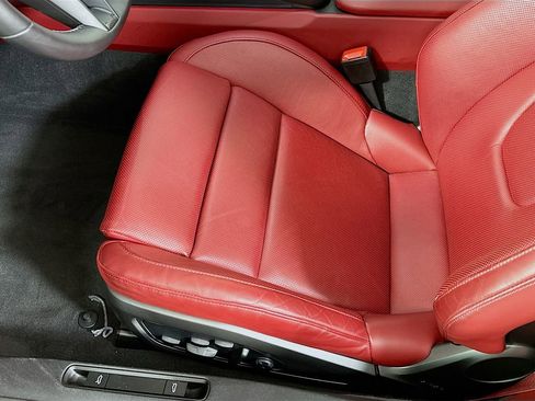 Used 2024 Porsche 911 Carrera 4S image 21