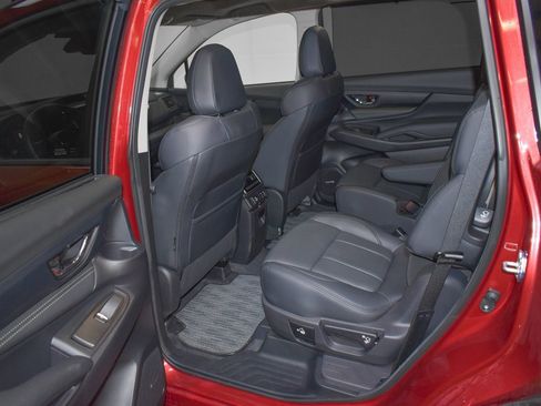 Used 2025 Subaru Ascent Bronze Edition image 22