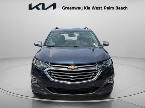 Used 2019 Chevrolet Equinox Premier FWD image 2