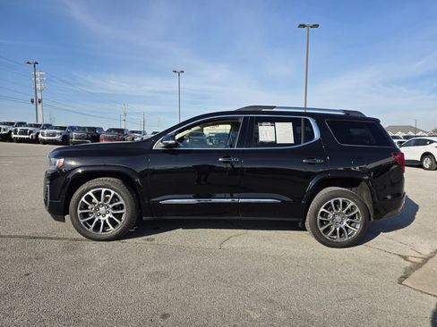 Used 2023 GMC Acadia Denali w/ Trailering Package image 4
