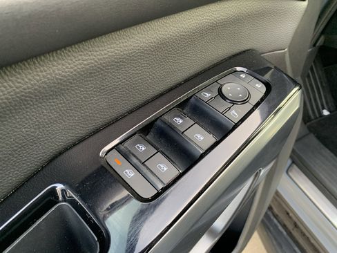 Used 2022 Nissan Pathfinder SL w/ SL Premium Package image 15