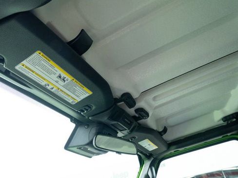 Used 2025 Jeep Wrangler Unlimited Sport image 16