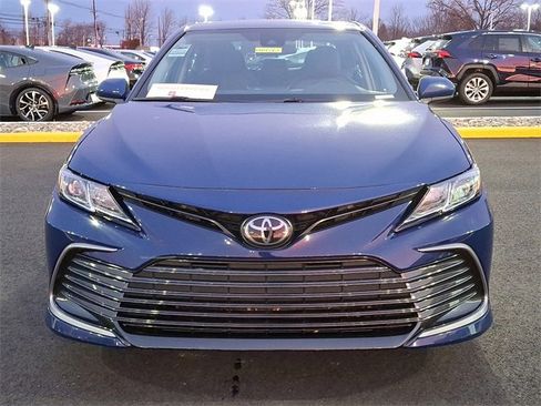 Certified 2023 Toyota Camry LE image 3