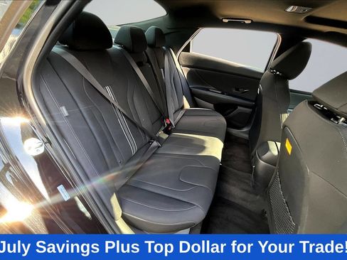 Used 2026 Hyundai Elantra SEL Sport Premium w/ Cargo Package FWD image 31