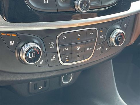 Used 2019 Chevrolet Traverse High Country image 21