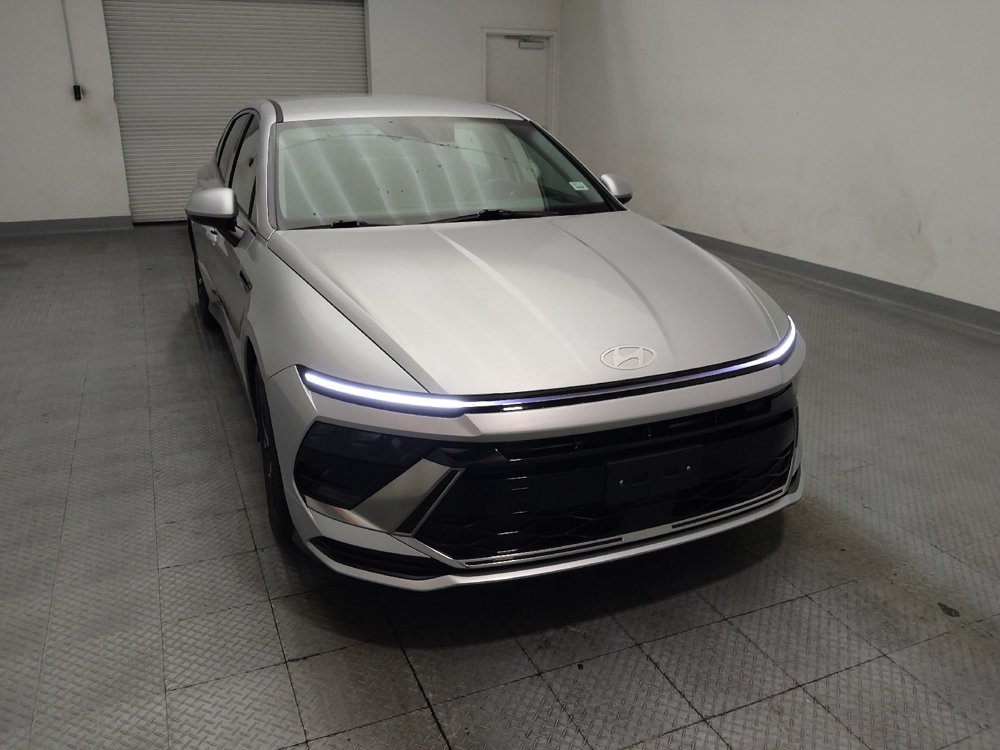 Used 2025 Hyundai Sonata SEL FWD image 14