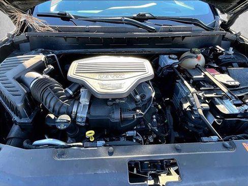 Used 2022 Cadillac XT6 Premium Luxury w/ Technology Package image 11