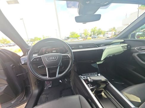 Used 2024 Audi Q8 e-tron Premium AWD/4WD image 12