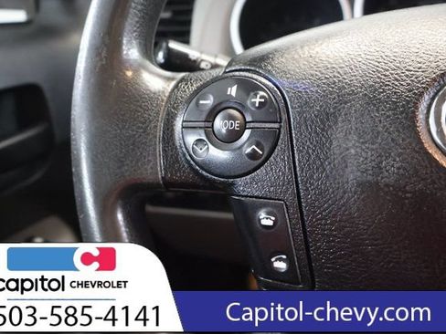 Used 2010 Toyota Tundra 4x4 Double Cab image 18