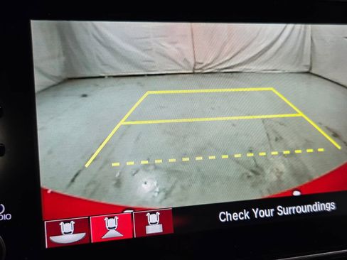 Used 2020 Honda Civic EX image 3