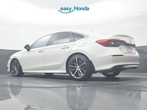 Used 2024 Honda Civic Touring image 31