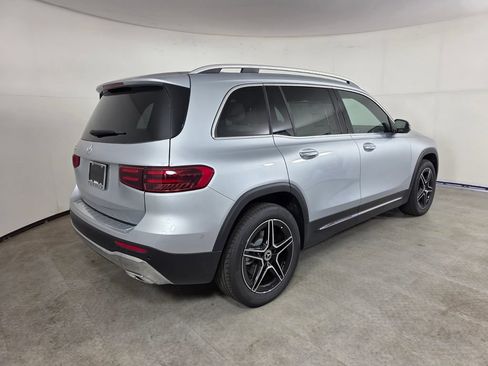 New 2026 Mercedes-Benz GLB 250 image 4