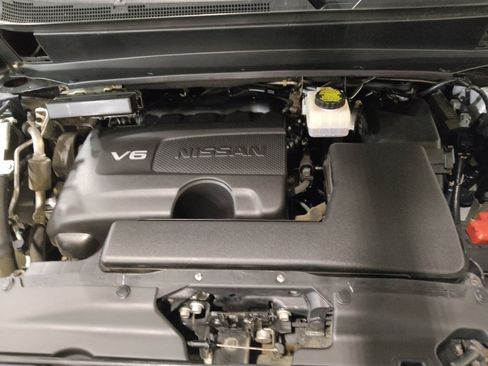 Used 2020 Nissan Pathfinder SL AWD/4WD image 30