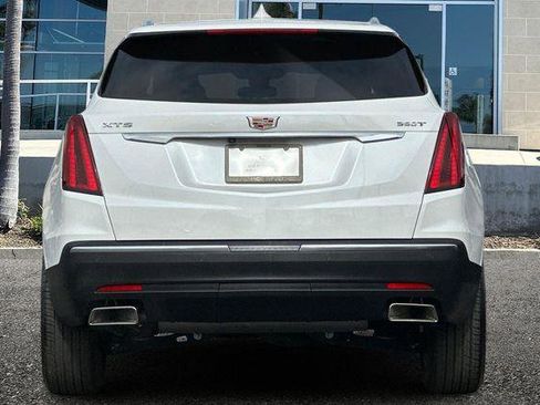 Certified 2025 Cadillac XT5 Luxury FWD image 5