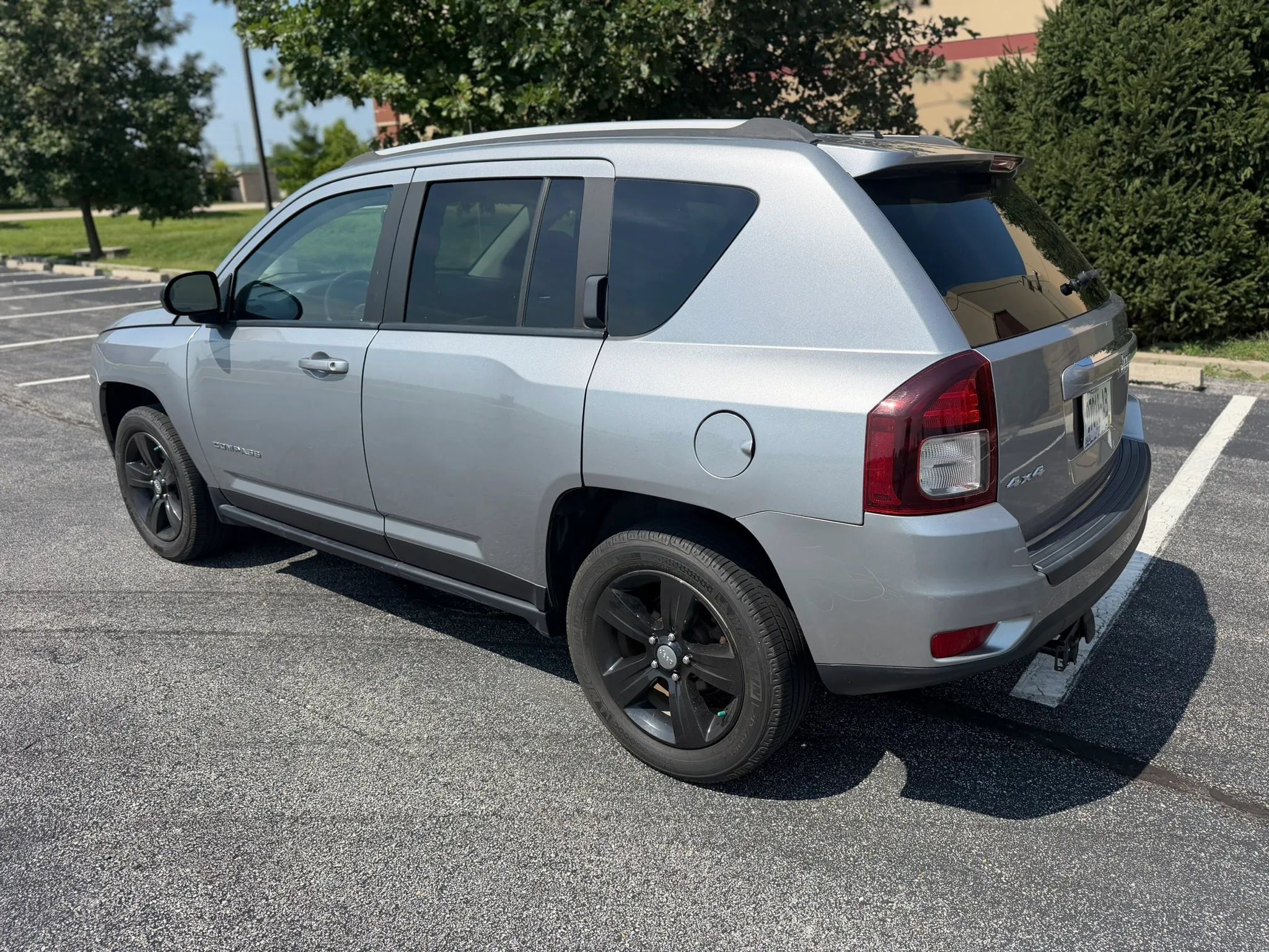Used 2017 Jeep Compass Sport w/ Power Value Group AWD/4WD image 3