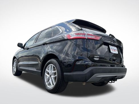 Certified 2024 Ford Edge SEL w/ Convenience Package AWD/4WD image 18