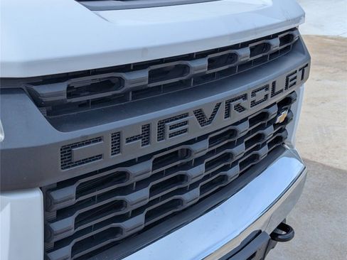 Used 2022 Chevrolet Silverado 2500 W/T w/ WT Convenience Package RWD image 13