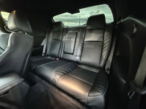 Used 2016 Dodge Challenger SRT Hellcat image 25
