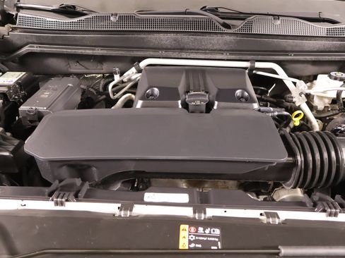 Used 2023 Chevrolet Colorado ZR2 w/ ZR2 Convenience Package III AWD/4WD image 21